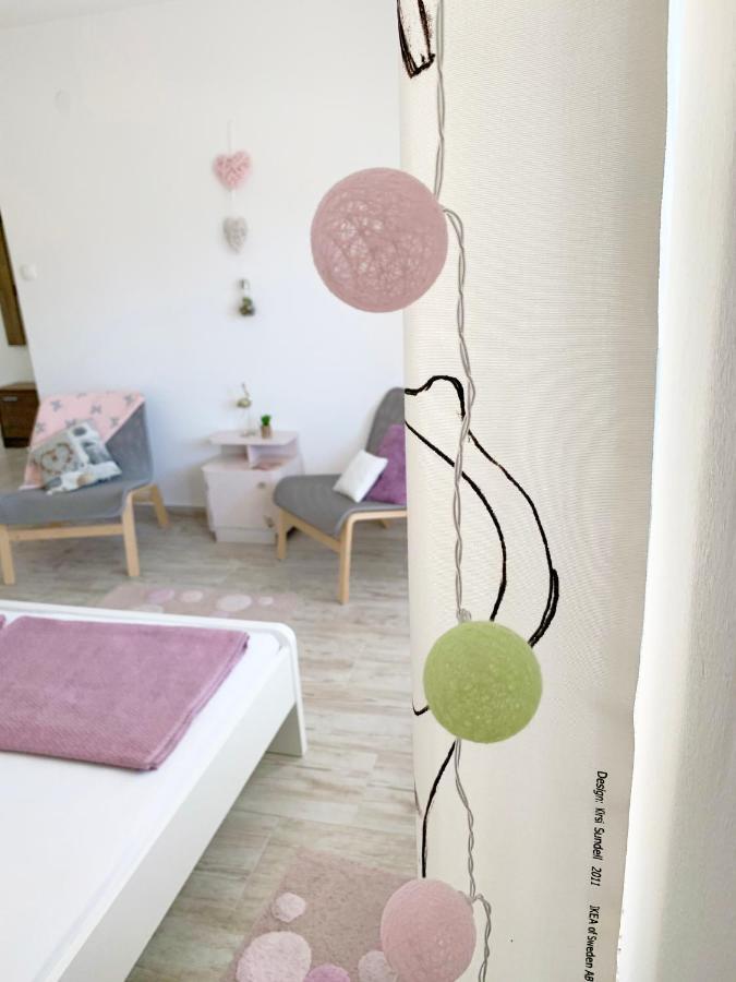 Apartment Maria - new, 4+2 persons, 2 balconies Krk Town Esterno foto