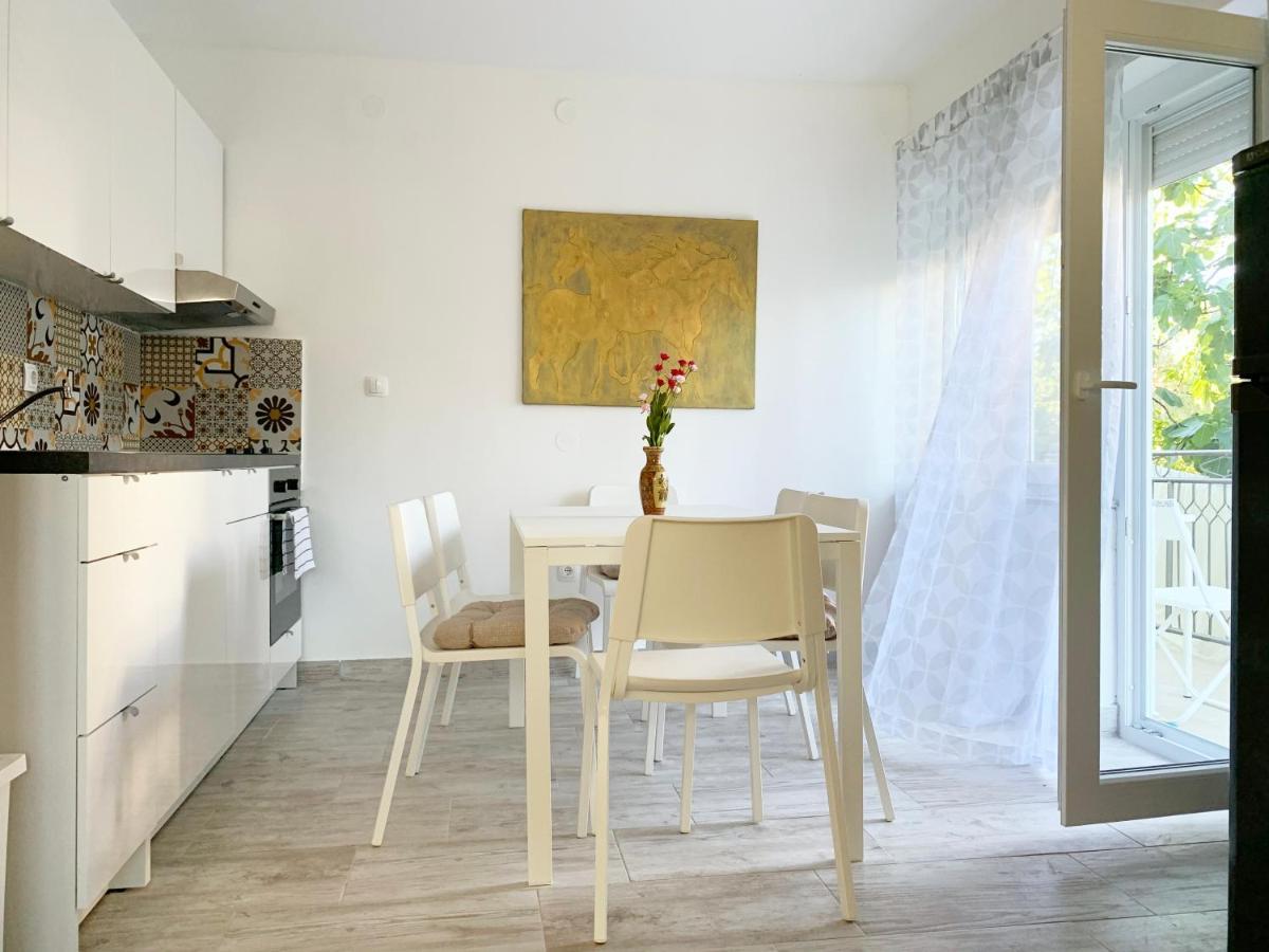 Apartment Maria - new, 4+2 persons, 2 balconies Krk Town Esterno foto