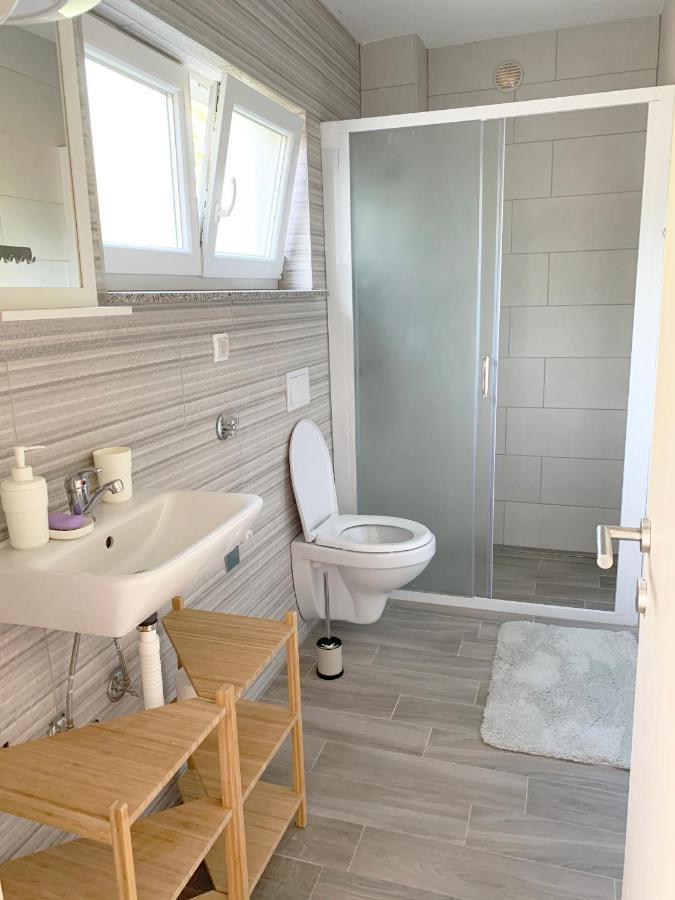 Apartment Maria - new, 4+2 persons, 2 balconies Krk Town Esterno foto