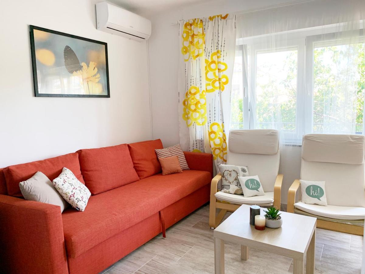 Apartment Maria - new, 4+2 persons, 2 balconies Krk Town Esterno foto